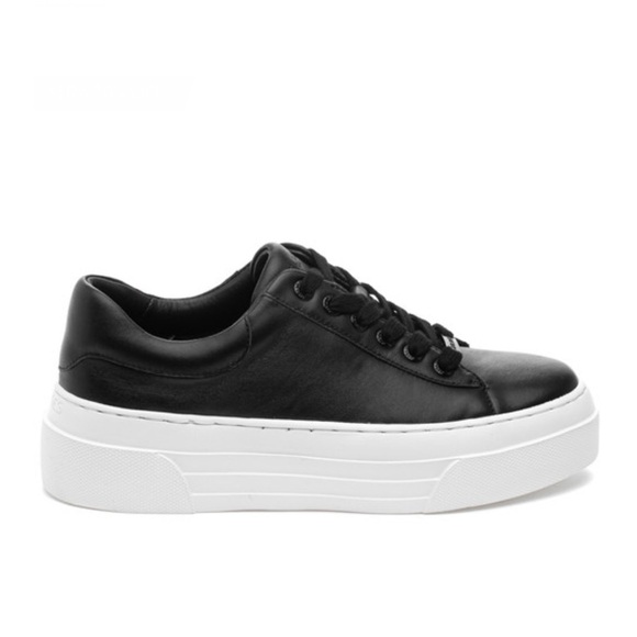 J/SLIDES Shoes - NWT J/SLIDES AMANDA Black Leather Sneaker